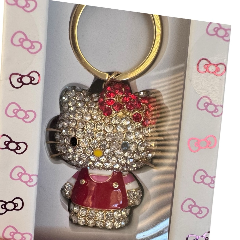 Hello Kitty Crystal bling Keychain - Picture 4 of 8